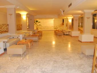 Karawan Beach & Resort